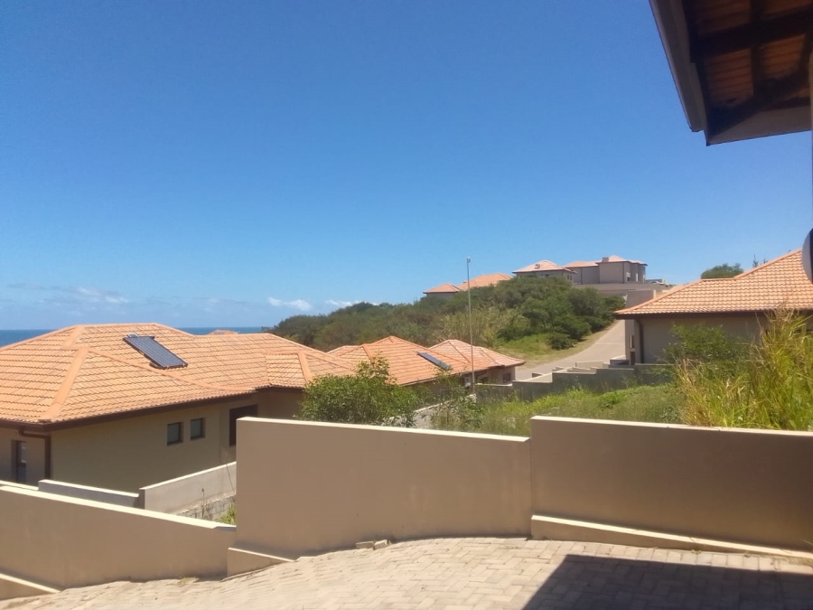 To Let 3 Bedroom Property for Rent in Winterstrand Eastern Cape